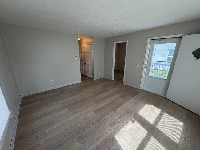 Photo - 2111 Lincoln Ave