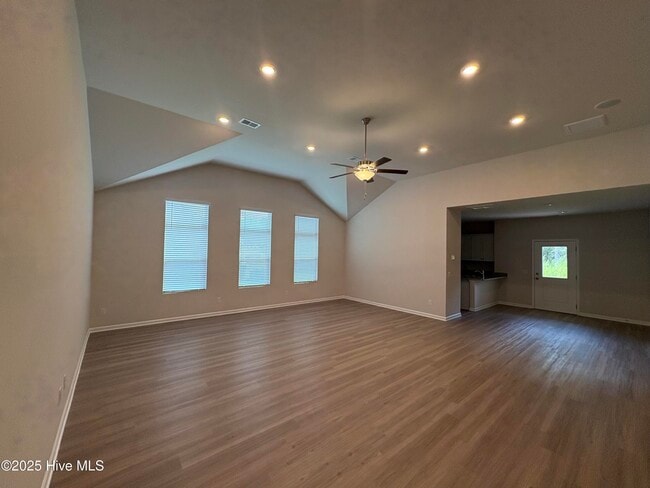 Photo - 1527 Gate Hill Rd SE