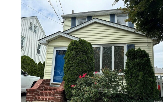 25 Harvard St