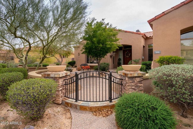 Photo - 7895 E Softwind Dr