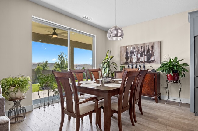 Building Photo - 4165 Corvina St Rental