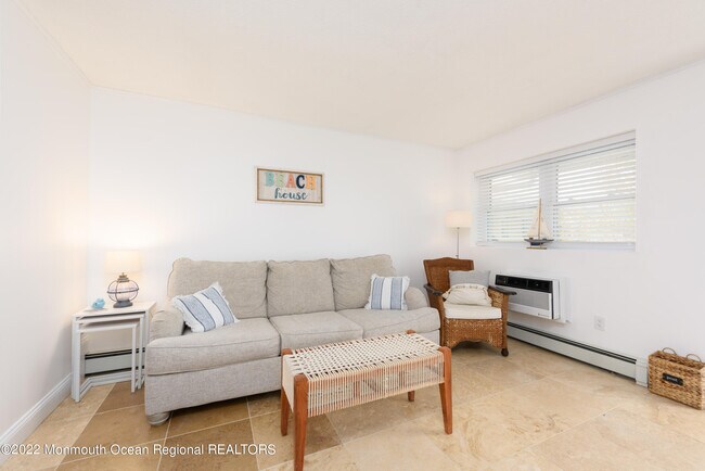 455 Ocean Blvd Unit 26