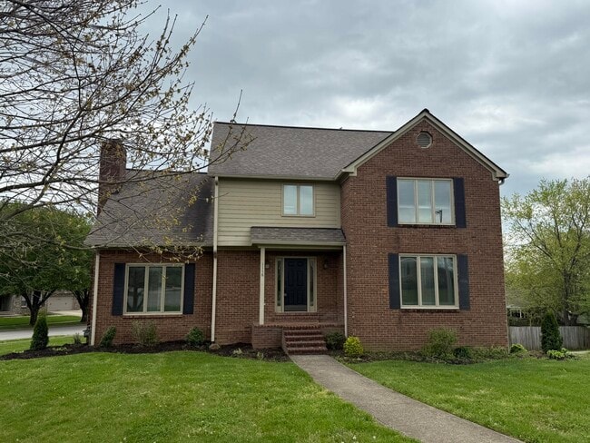 Photo - 1116 Shagbark Ln House