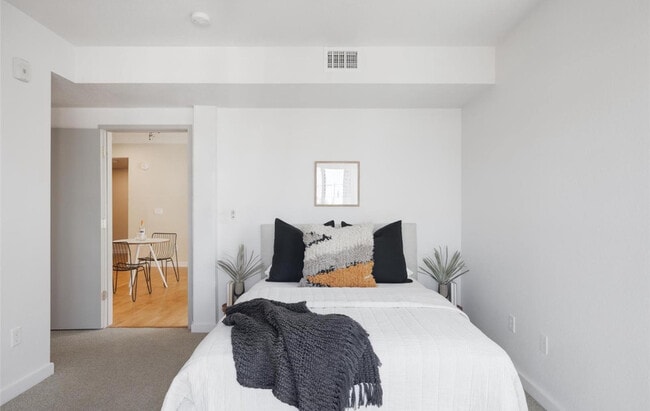 Photo - 2999 Lawrence St Unit 202