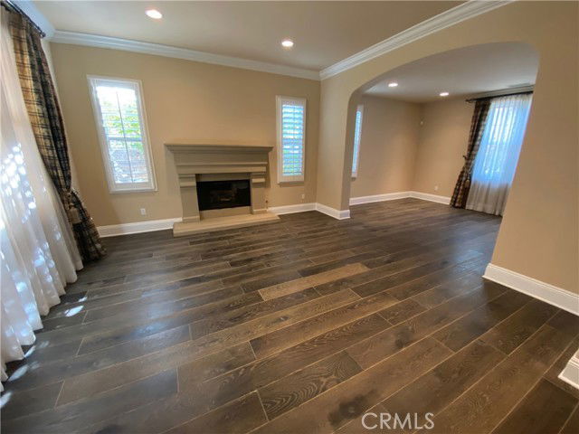 Building Photo - 1328 Acorn Pl