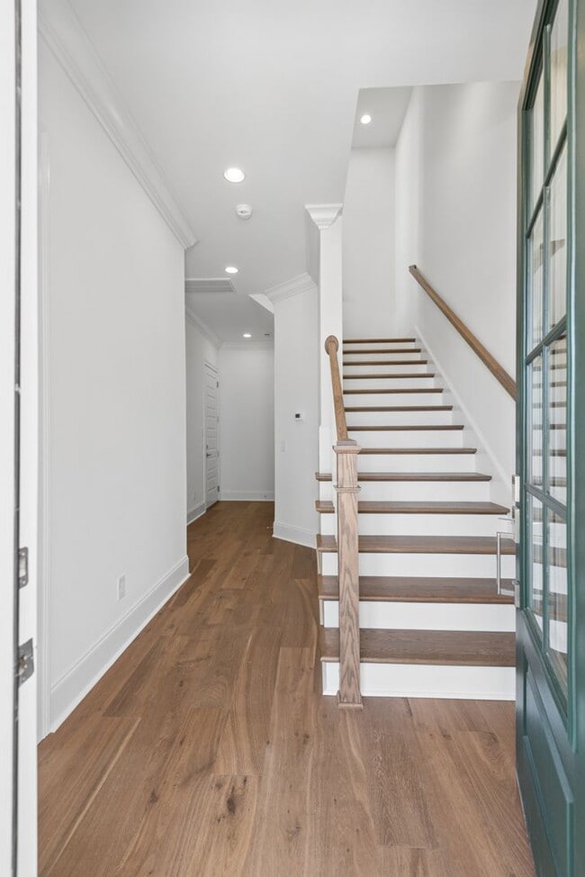 Photo - 2030 Rose St