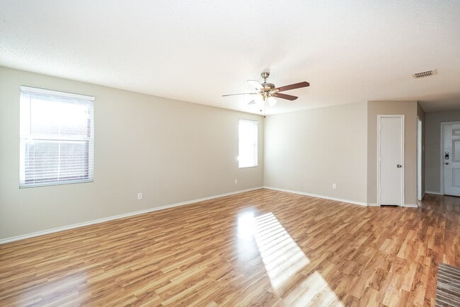 Photo - 1625 Sierra Meadow Ln