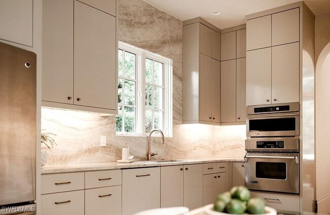 Building Photo - 15627 Villoresi Way