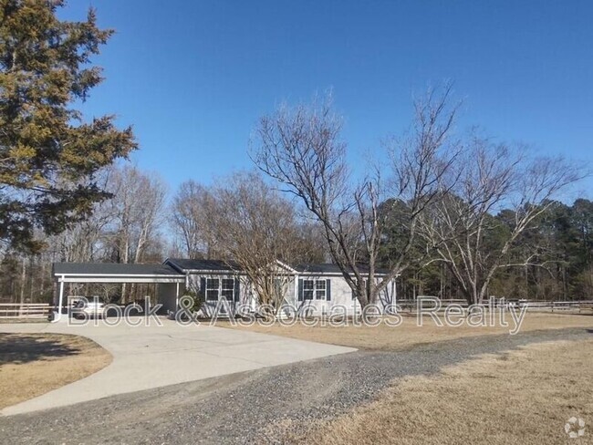 Building Photo - 285 Lennie Smith Rd Rental