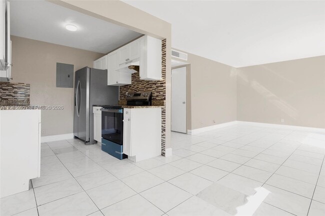 Photo - 1333 S Dixie Hwy Unidad 222