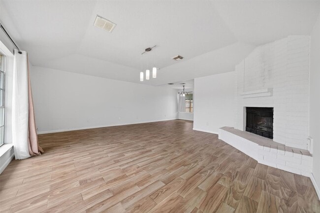 Photo - 17002 Dew Drop Ln