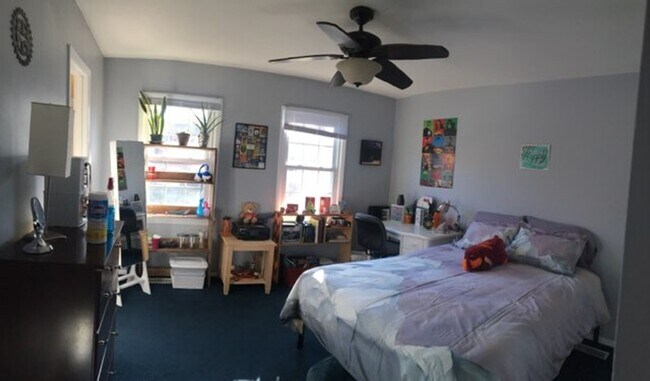 Photo - Wellesley - 2804
