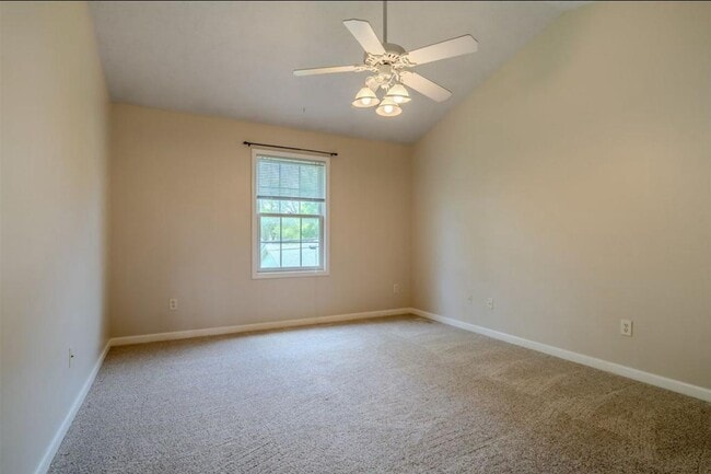 Photo - 1114 Doral Dr