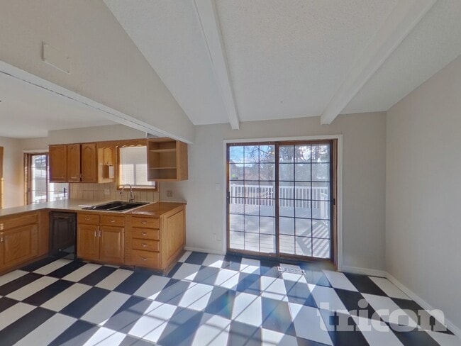 Photo - 2305 Providence Cir