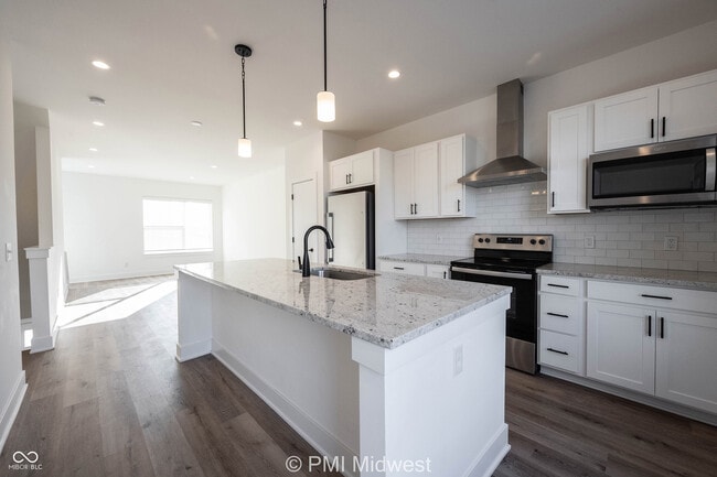 Photo - 1549 Tannery Way