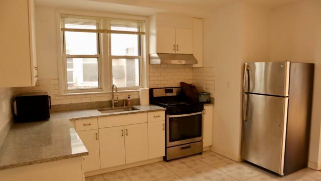 2 bedroom in BROOKLYN NY 11220 - 2 bedroom in BROOKLYN NY 11220 House