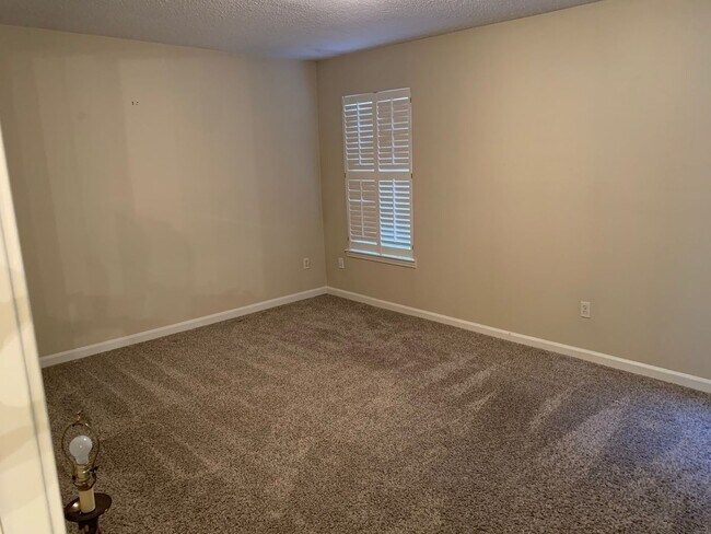 Photo - 2BD/1.5BA Townhouse in Germantown!