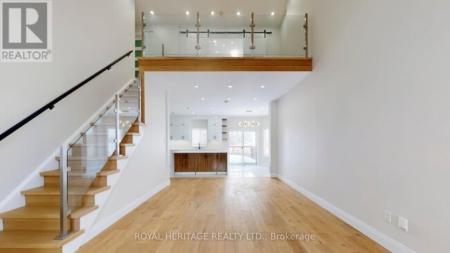 Photo - 53 Meadows End Cres