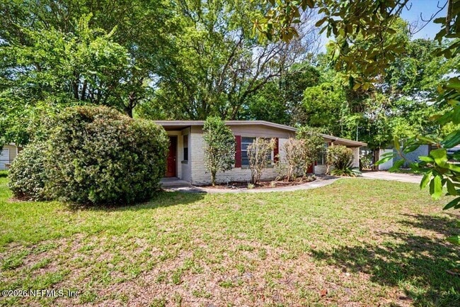 Photo - 7010 Arques Rd