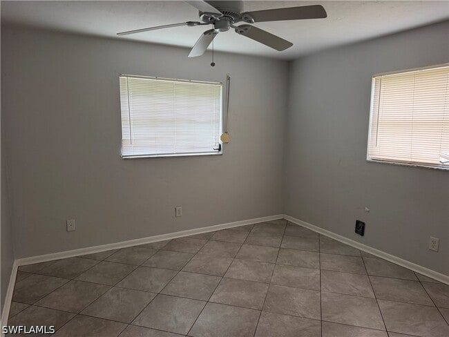 Photo - 2521 SE 16th Pl