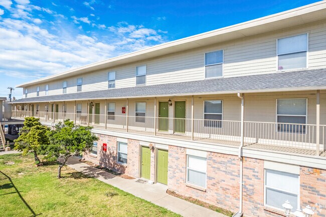 Roble Oeste - West Oaks Apartments