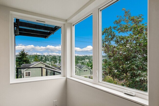 Photo - Fremont View: Modern Classic Collection