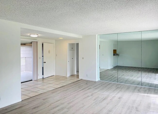 Photo - 267 Moreton Bay Ln Unidad 6