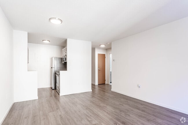 1BR, 1BA - 552SF - Living Area