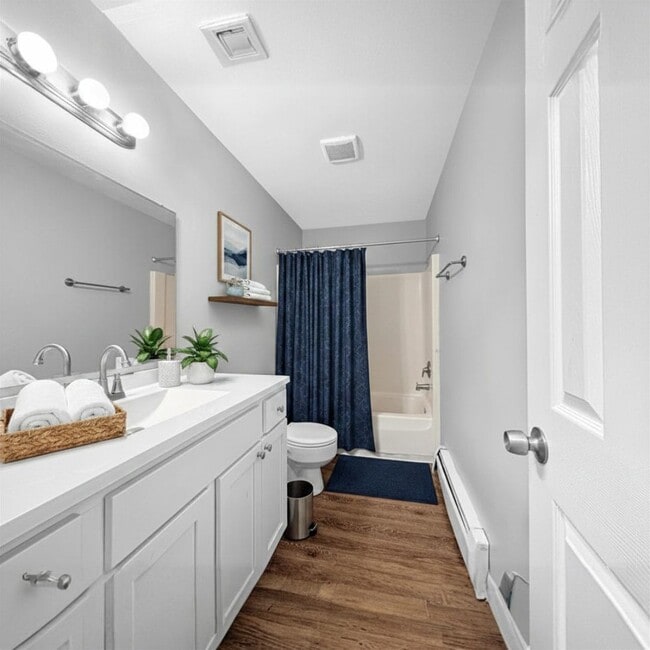 Photo - 2424 36th St SW Unit 2