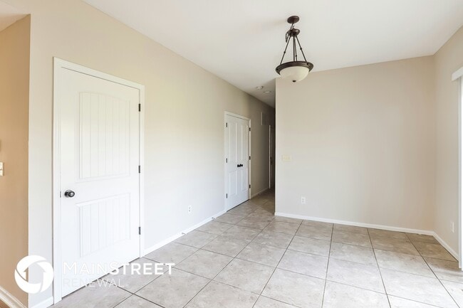 Photo - 9904 Webster Ln