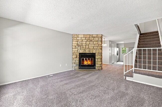 Photo - $1,895.95 - 2 Bed 1.5 Bath Townhome in Westminster with In Unit Laundry! Unit #E