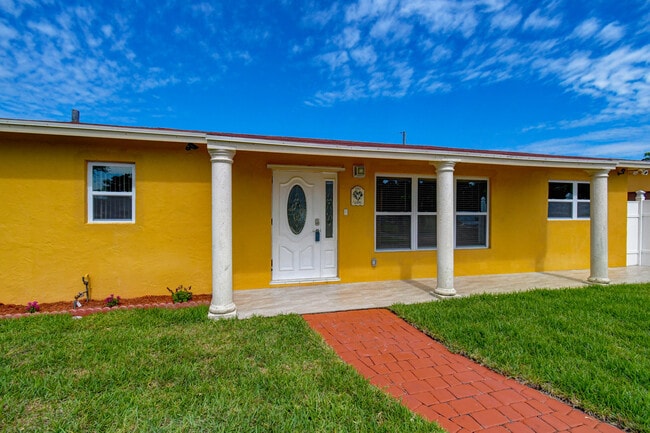 Photo - 15021 Jackson Rd