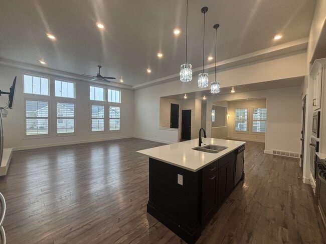 Photo - 6153 W Poplar View Dr