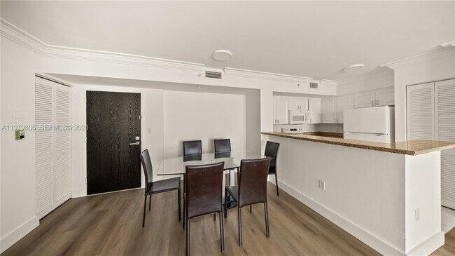 Photo - 90 Alton Rd Unit 1903