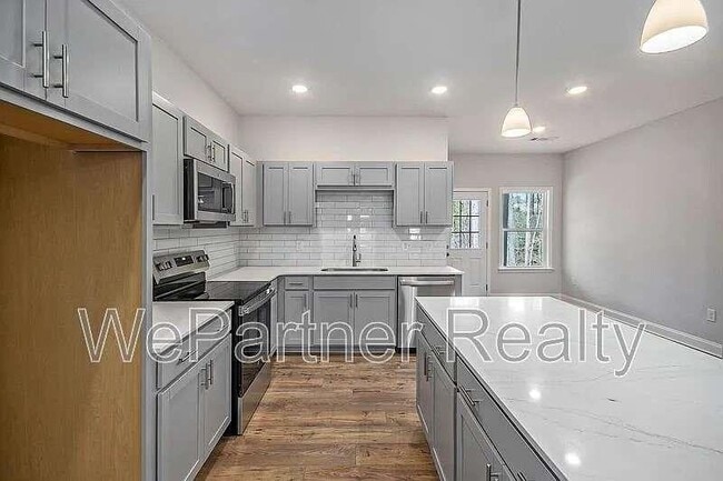 Photo - 144 Crest Pointe