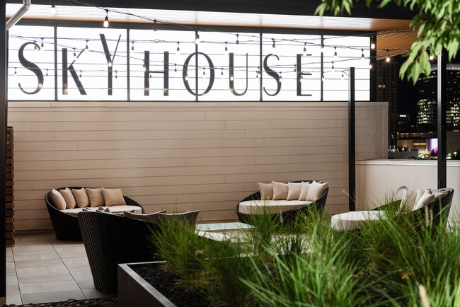 Skyhouse Apartments