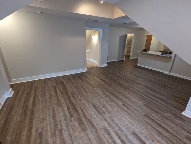 Photo - 2153 Slane Ave Unit Apartment 3