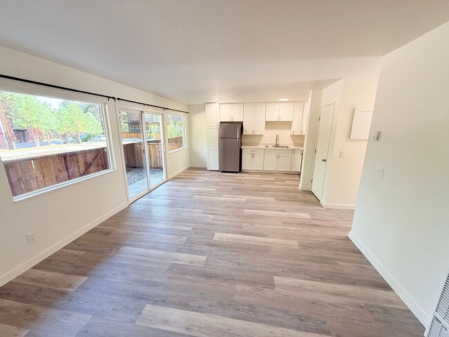 Photo - 2 bed 1 bath apartment for rent in South Lake Tahoe Unit 9