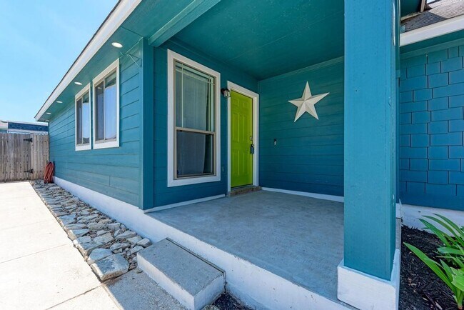 Photo - 4511 Halliday Ave