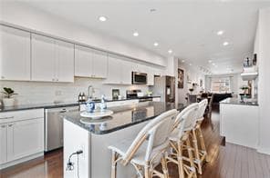Building Photo - 4059 St Johns Way