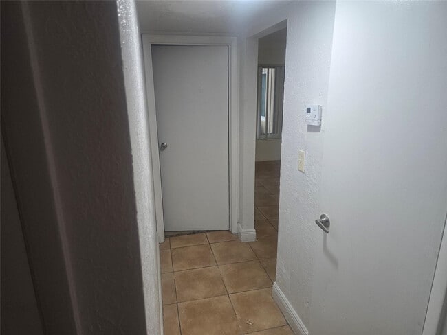 Photo - 2436 NW 39th Wy