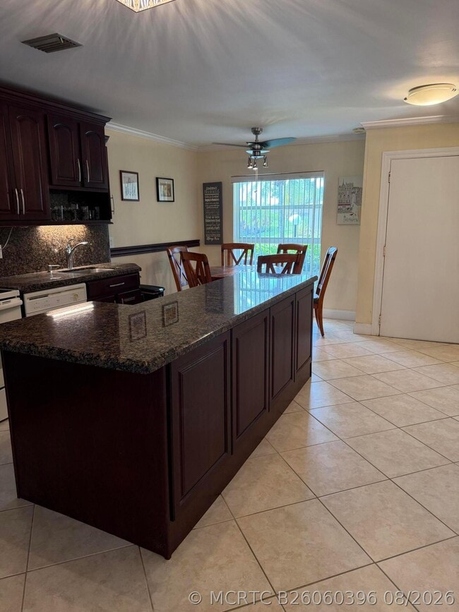 Photo - 8857 Bella Vista Dr Unit 286