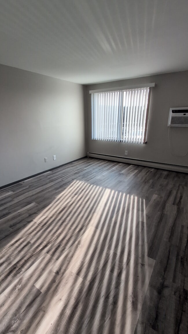 Southport Apartments