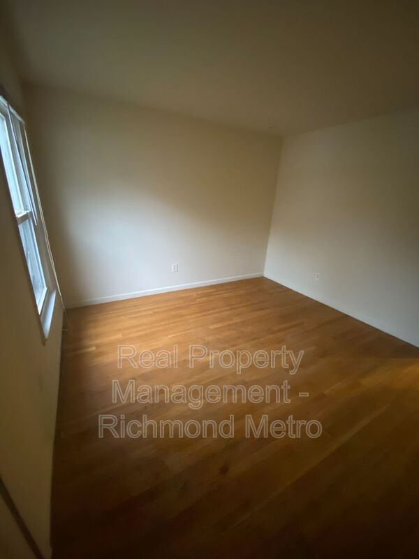 Photo - 5500 Stella Rd