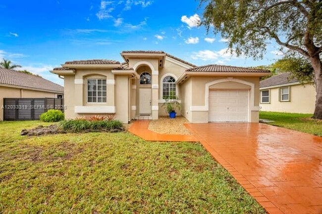 Photo - 18322 SW 94th Ct