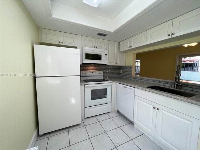 Photo - 20759 SW 83rd Ave