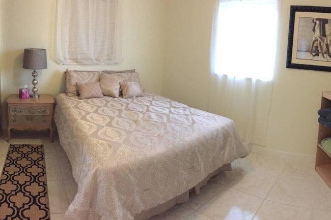 Photo - 1331 Prospect St