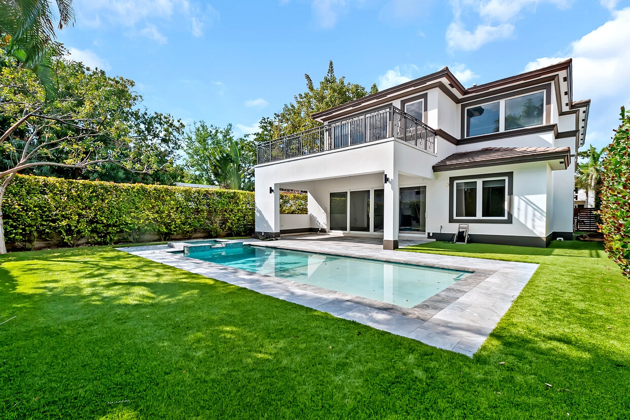 Photo - 429 SW 23rd Rd (Miami, FL)