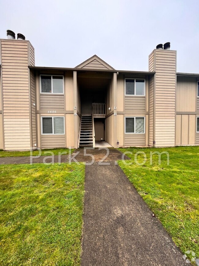 Building Photo - 5606 Parker Rd E Unit #A Rental