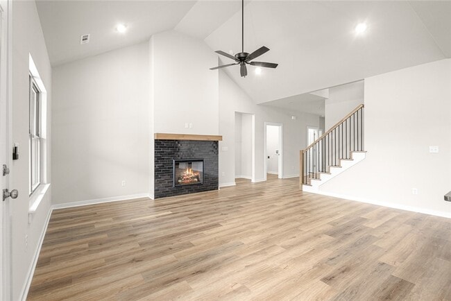 Photo - 2303 N Presley St